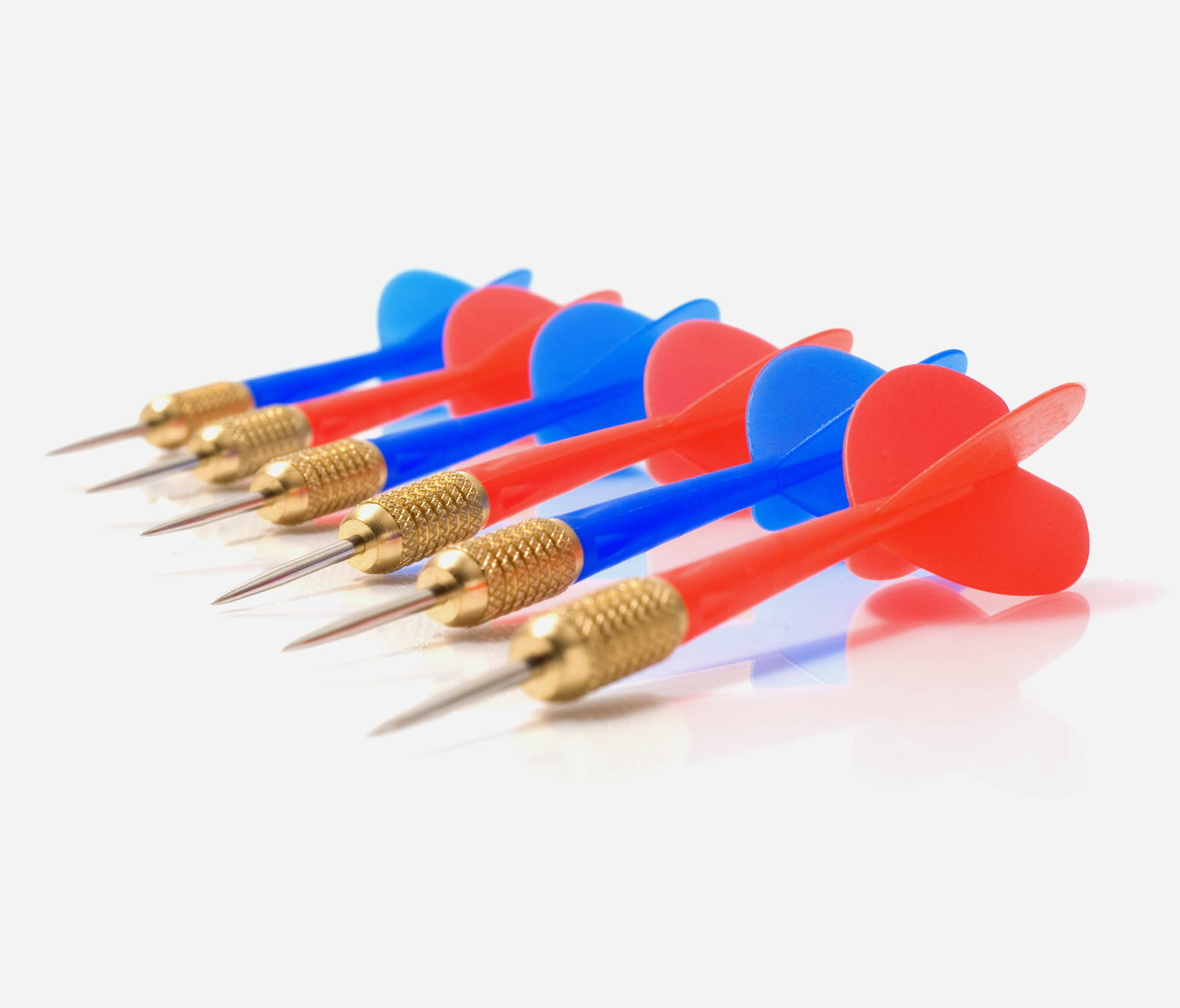 blue and red darts