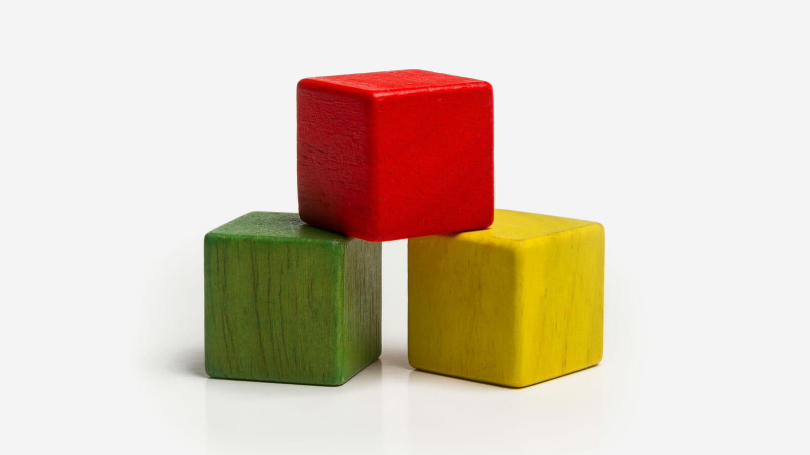 three colored blocks green red yellow